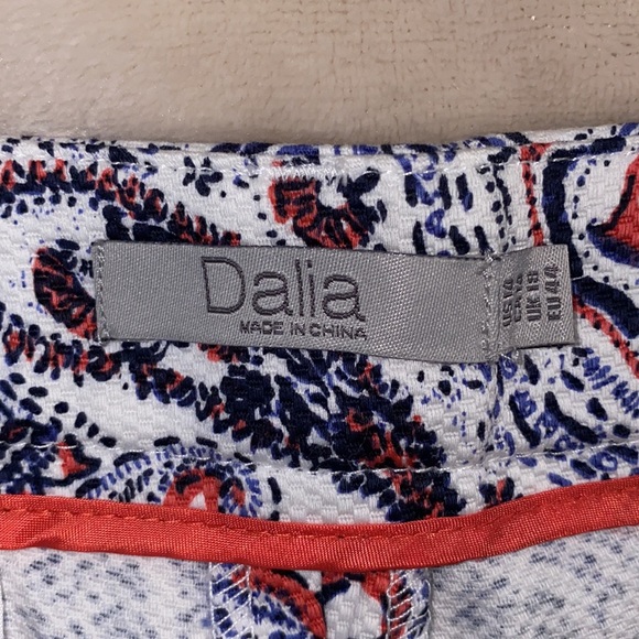 Womens Shorts - Picture 2 of 6